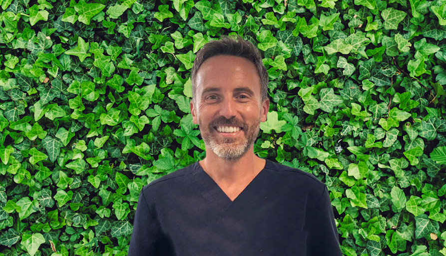 Dr Adam Rudmann